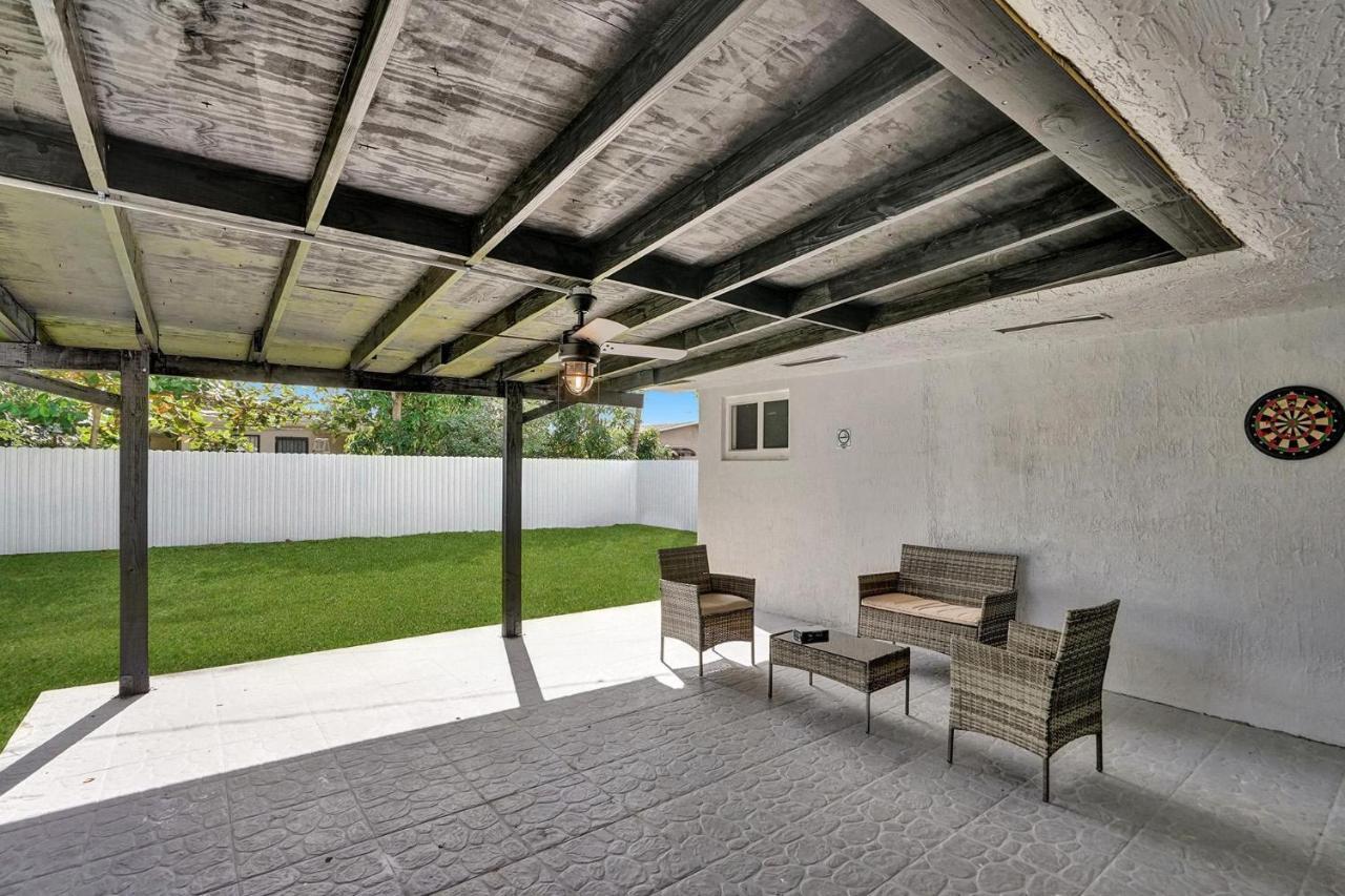 Cryptocabana Villa Miami Exterior photo